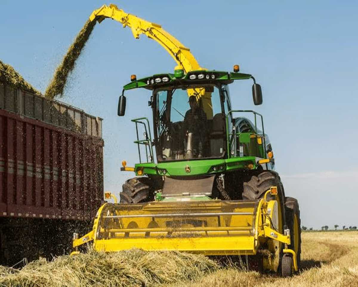 Self-Propelled-Forage-Harvester-Pickups